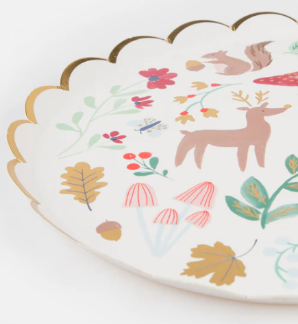 Platos pequeños de Winter Woodland X 8
