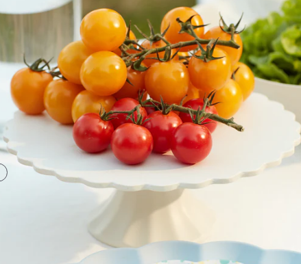 Pequeño Soporte de Pastel de Bambu Reutilizable en Crema