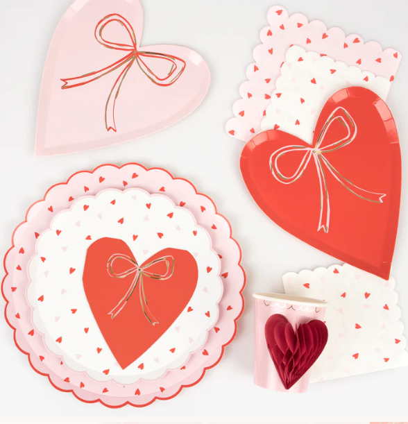 Placas pequeños con estampado de corazón (x 8)