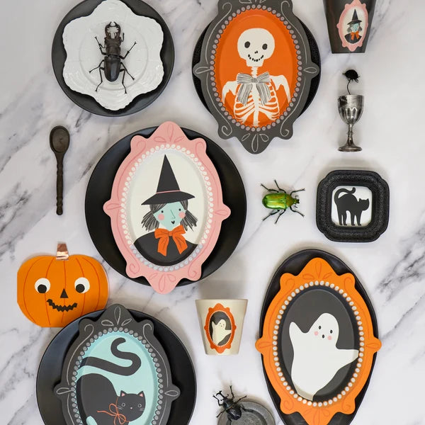 Platos reutilizables para retratos de halloween (x4)