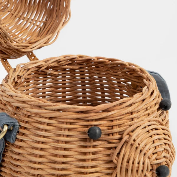 Bolso de ratán de oso