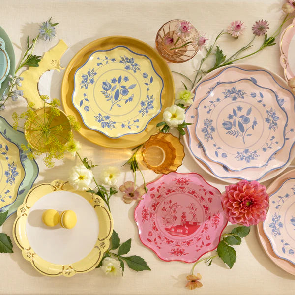 Platos pequeños vintage rosa (x8)