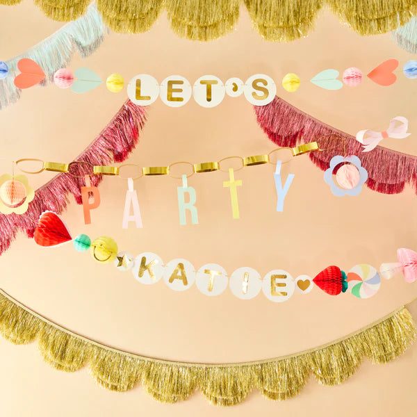 Set de guirnaldas para fiesta de charm party