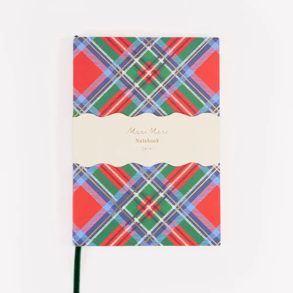 Cuaderno de tapa blanda a cuadros