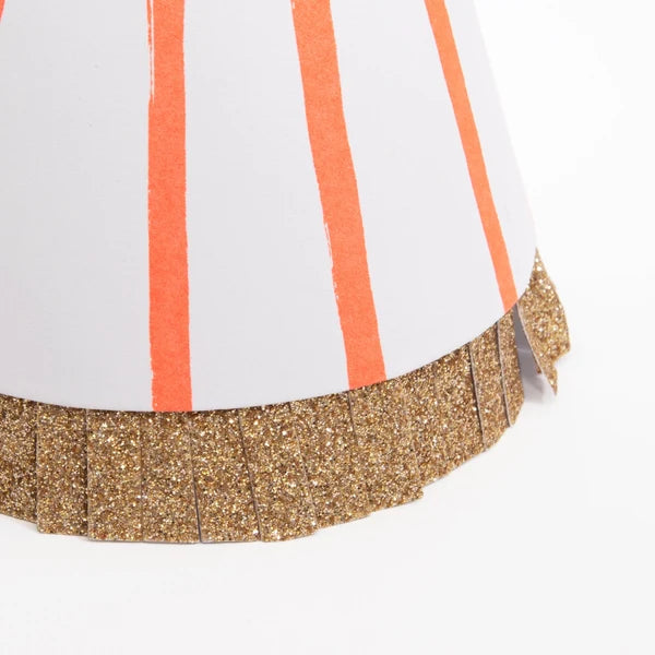 Sombreros de fiesta con pompones (x8)